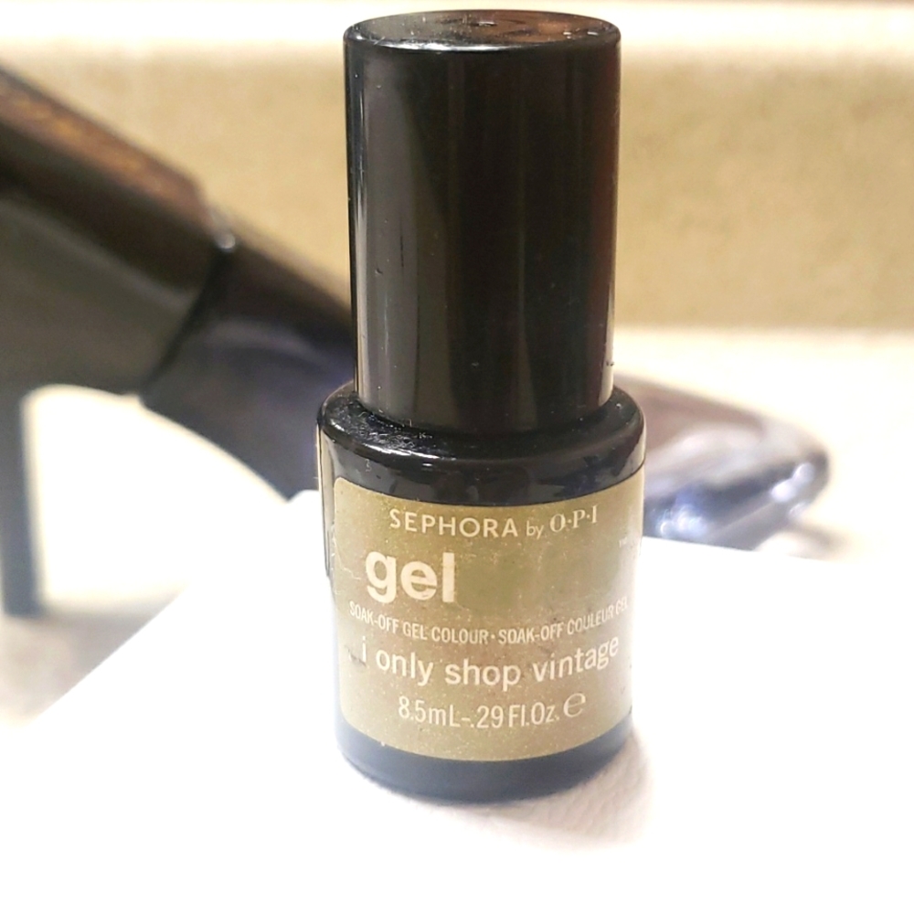 SEPHORA Soak off gel " I only shop vintage"